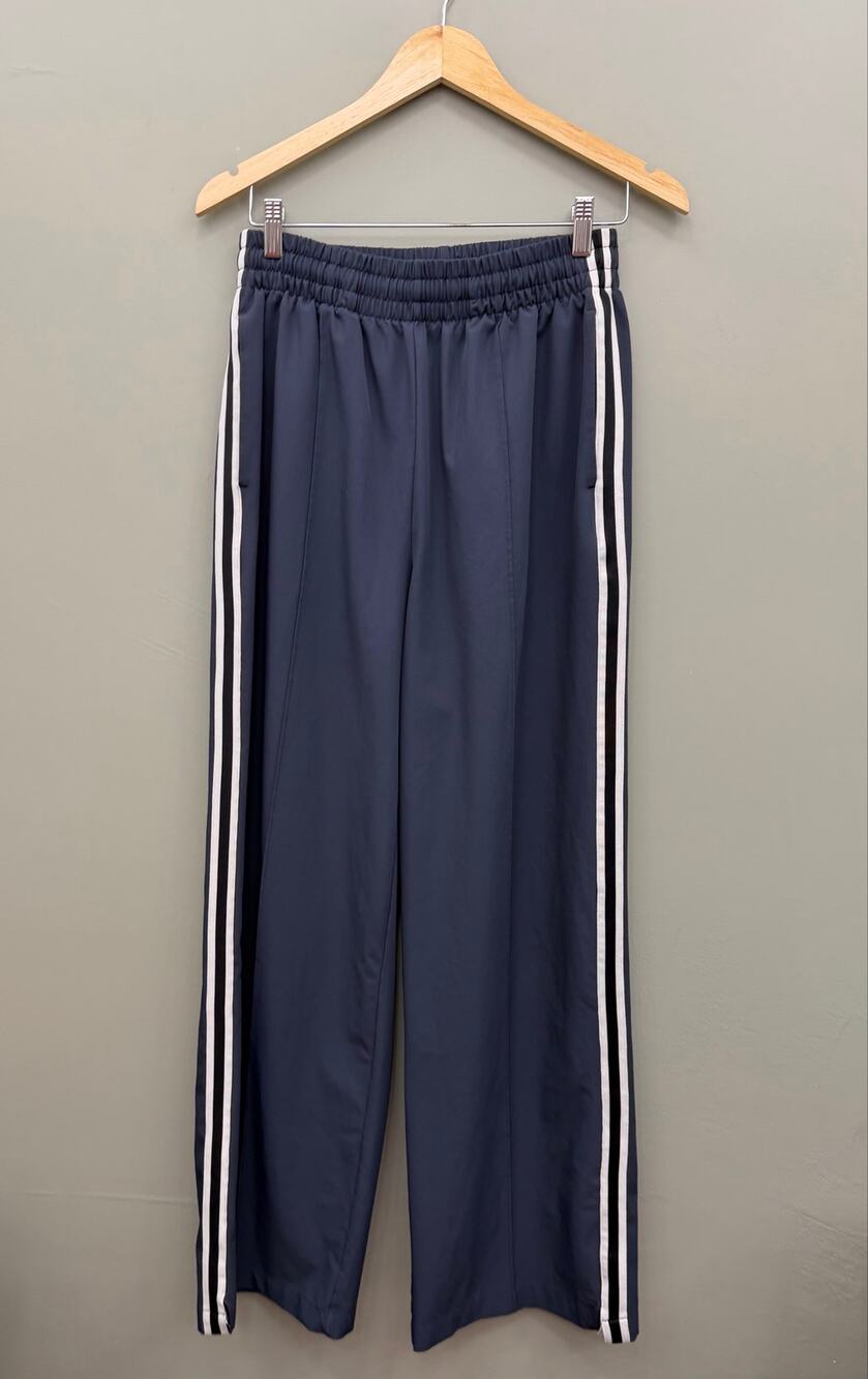 All in Motion Track Pants M Navy White Side Stripe Wide Leg Ankle Zip